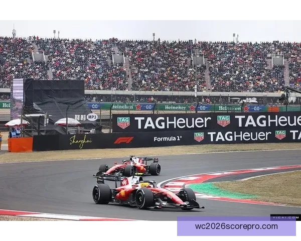 F1赛季精彩回顾：车手争夺激烈 新技术助力速度突破